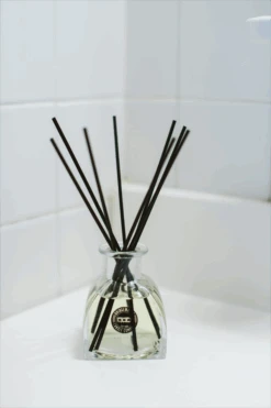 Geurstokjes On Island Time 120ml - Bridgewater 5 Geurstokjes On Island Time 120ml - Bridgewater -Huisdecoratie geurstokjes 120ml bridgewater 1 1 2